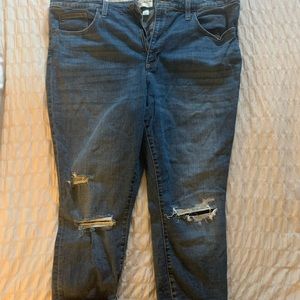 Universal Threads High Rise Skinny Crop